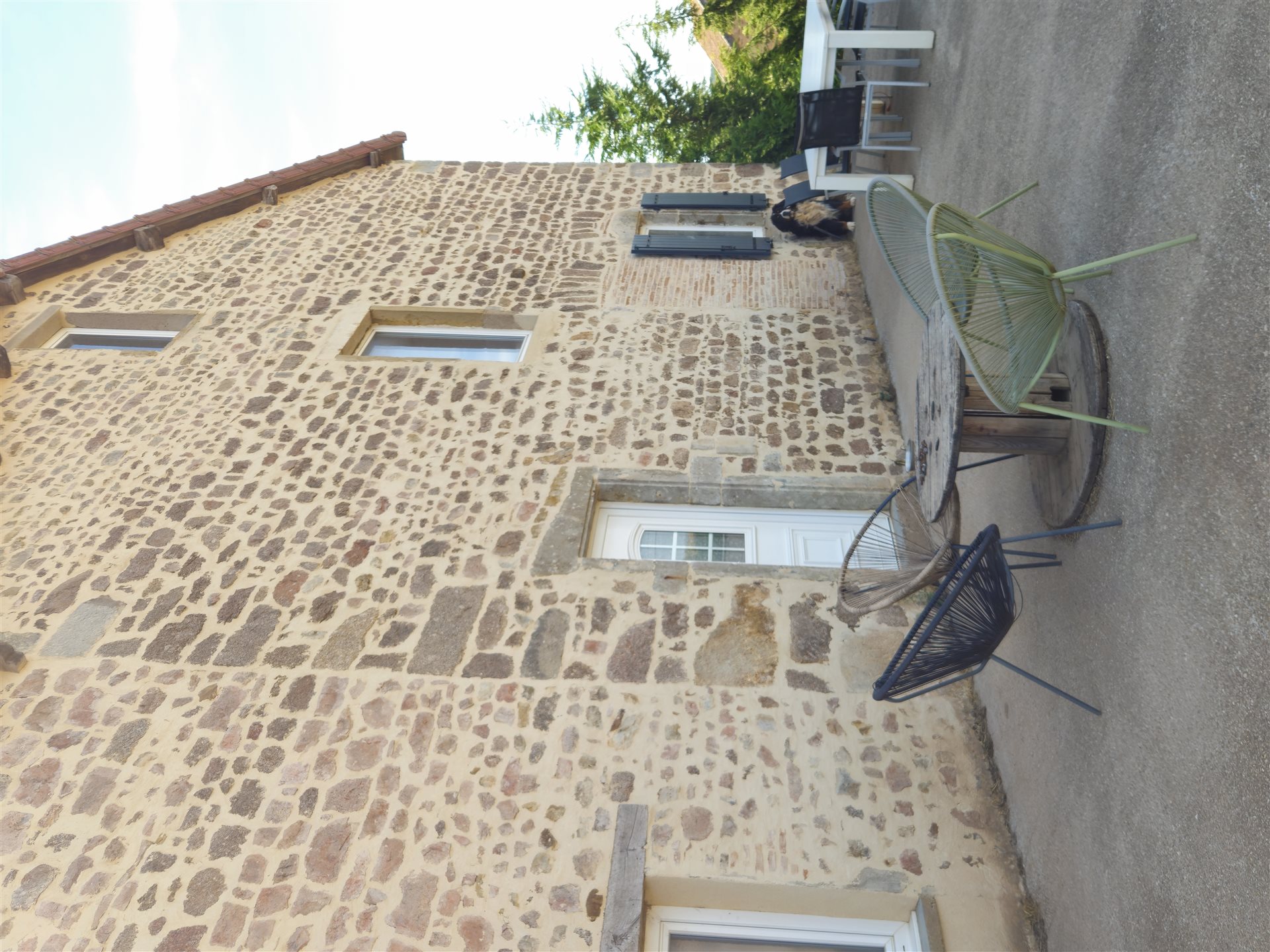 Maison 4 pièces 125 m² · à Saint-Martin-de-Salencey · 125 m² · 450 000 €