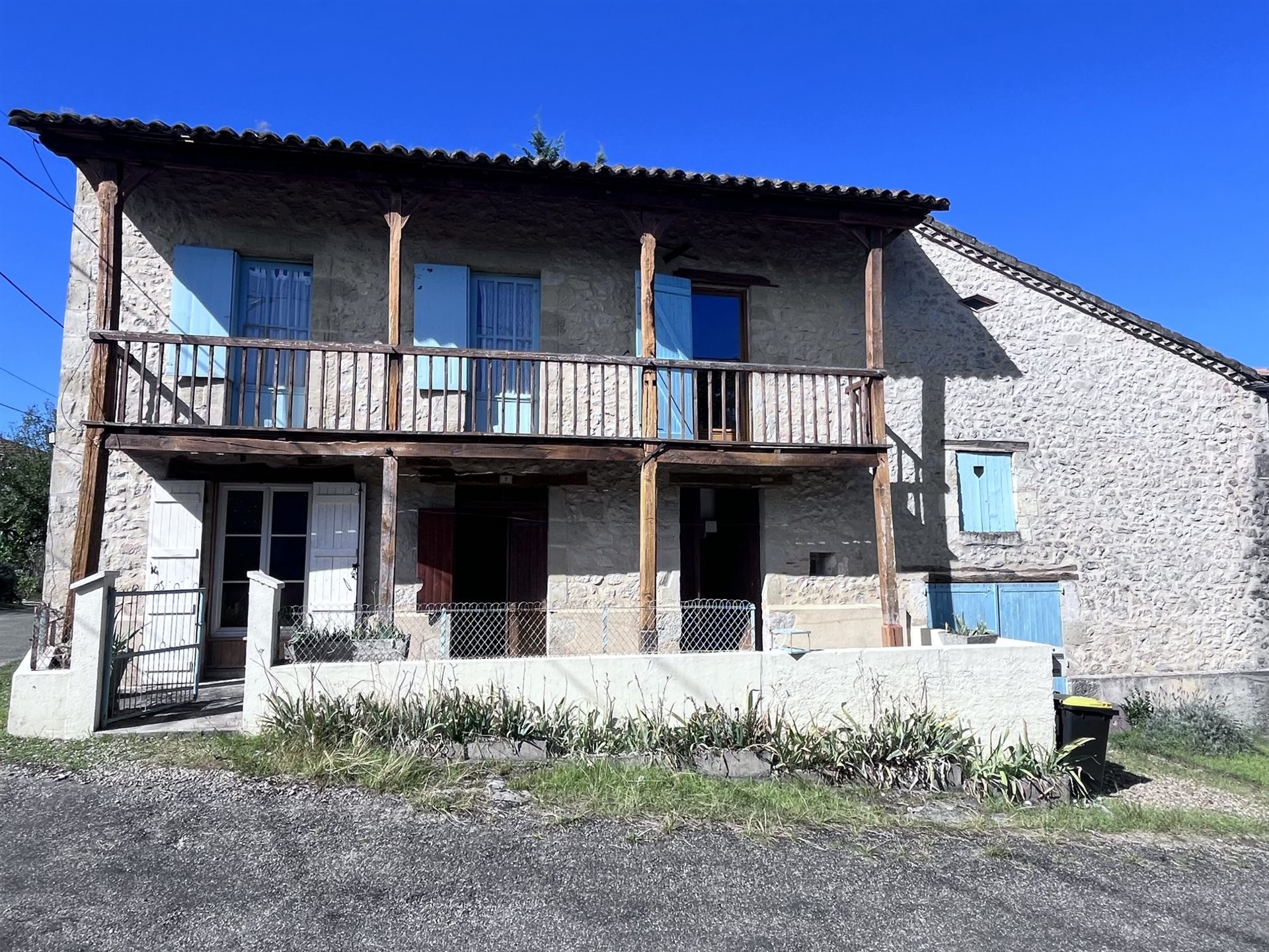 Maison 5 pièces 117 m² · à Lauzun · 117 m² · 144 000 €
