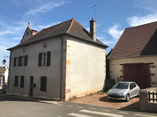 5 pièces 123 m² · à Ozolles · 123 m² · 70 200 €
