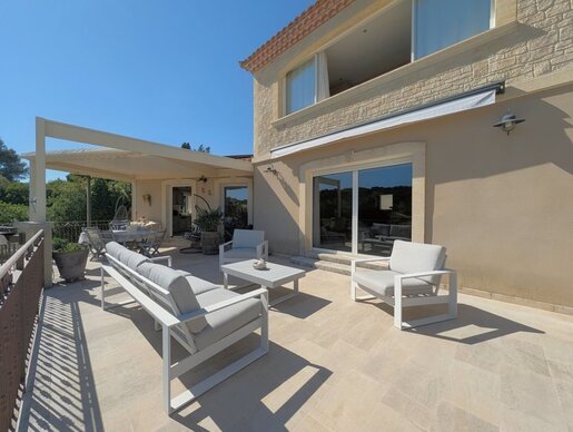 Maison 4 pièces 174 m² · à Congénies · 174 m² · 770 000 €