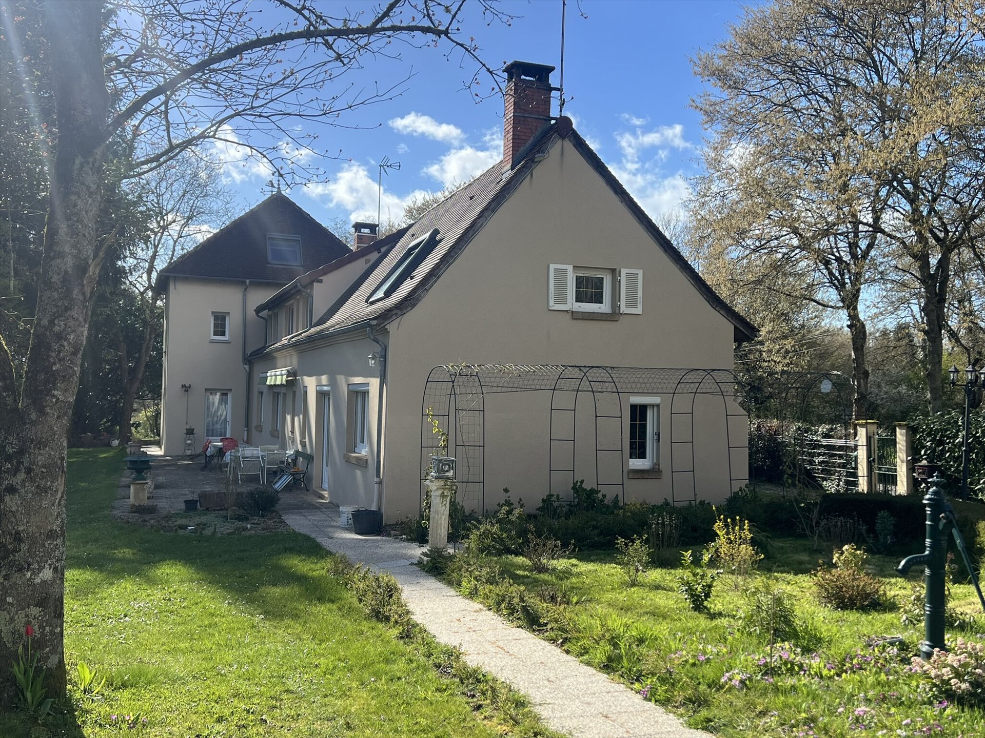 Maison à vendre, 300m², Paray-le-Monial