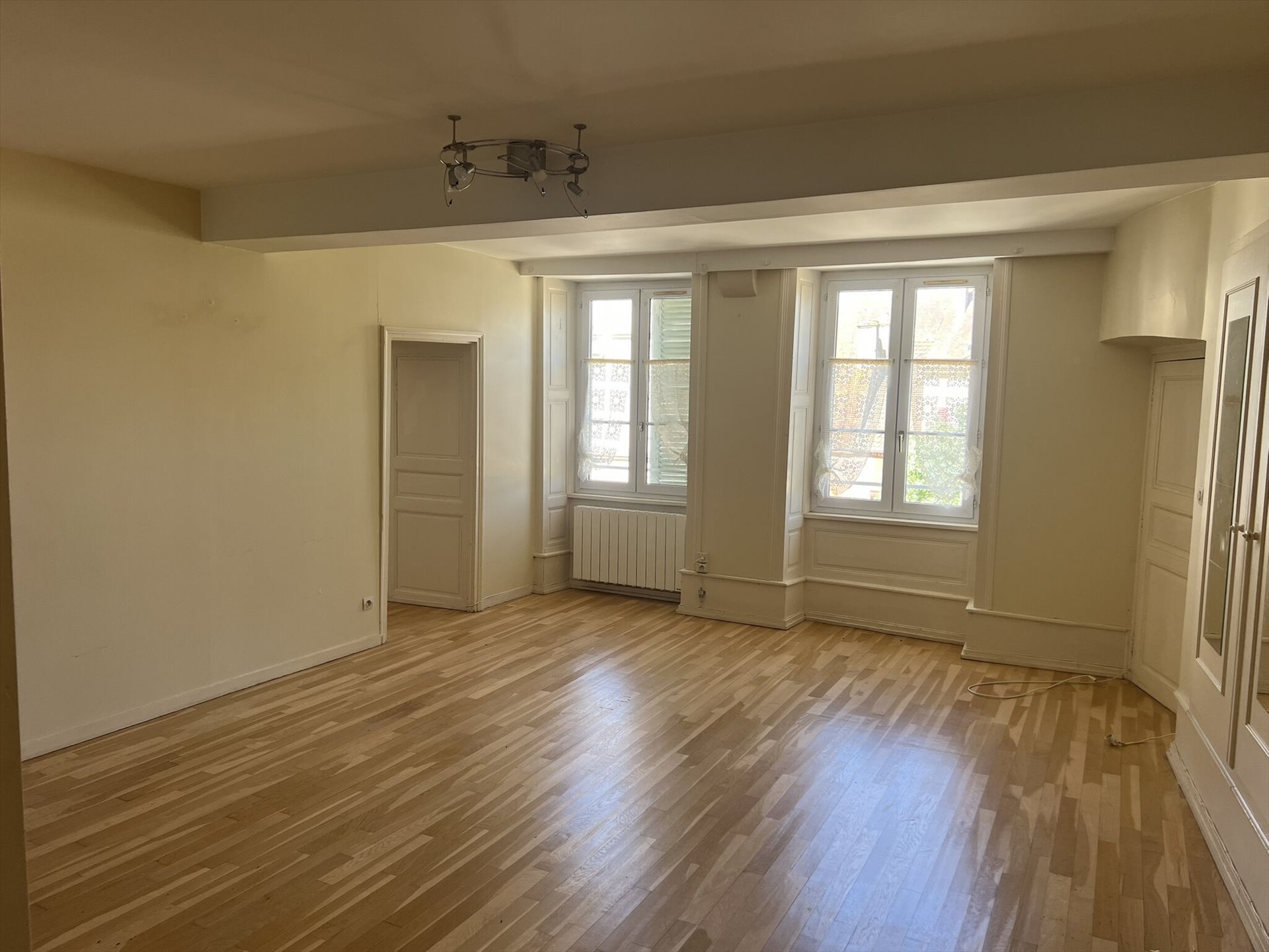 Appartement à vendre, 77m², Charolles