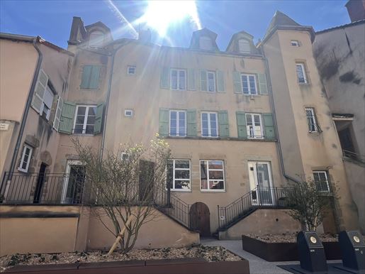 Appartement 3 pièces 77 m² · à Charolles · 77 m² · 127 000 €