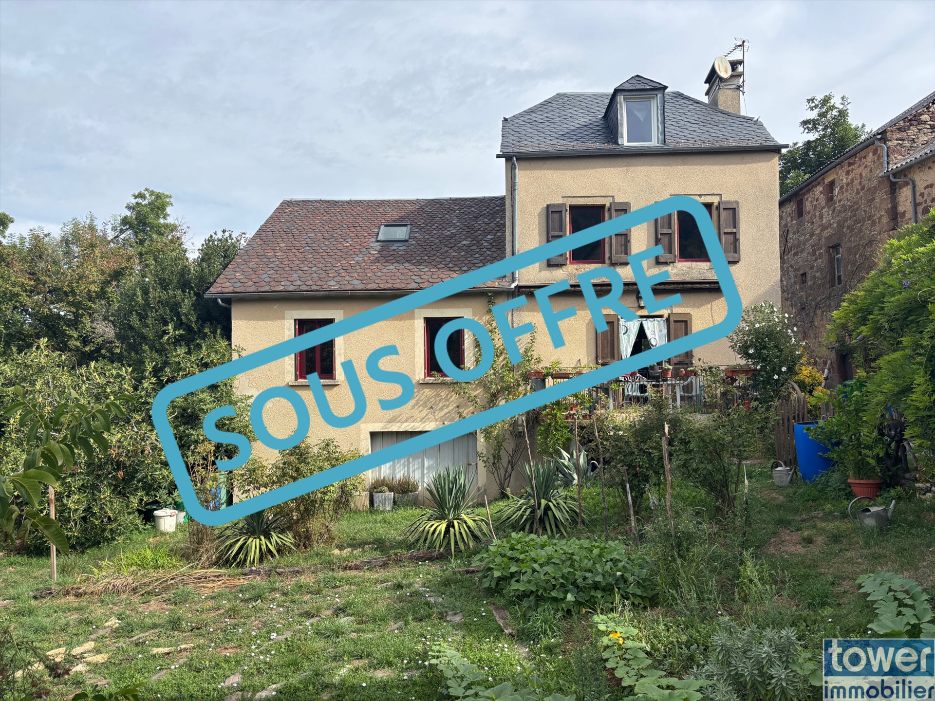 Maison à vendre, 120m², Saint-Laurent-d'Olt
