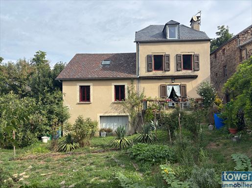 Maison 5 pièces 120 m² · à Saint-Laurent-d'Olt · 120 m² · 165 000 €