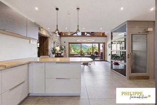 Maison 7 pièces 260 m² · à Goncelin · 260 m² · 649 000 €
