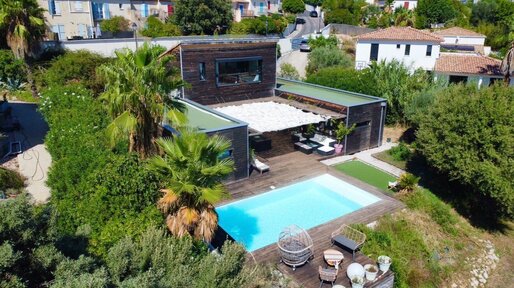 Maison 6 pièces 163 m² · à Juvignac · 163 m² · 724 000 €