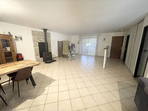 Maison 6 pièces 145 m² · à Lesparre-Médoc · 145 m² · 340 000 €