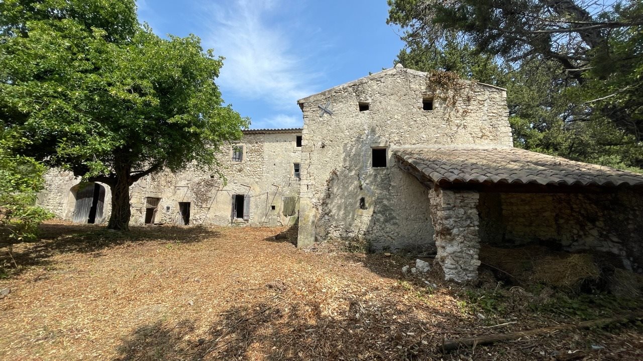 Maison à vendre, 260m², Montségur-sur-Lauzon