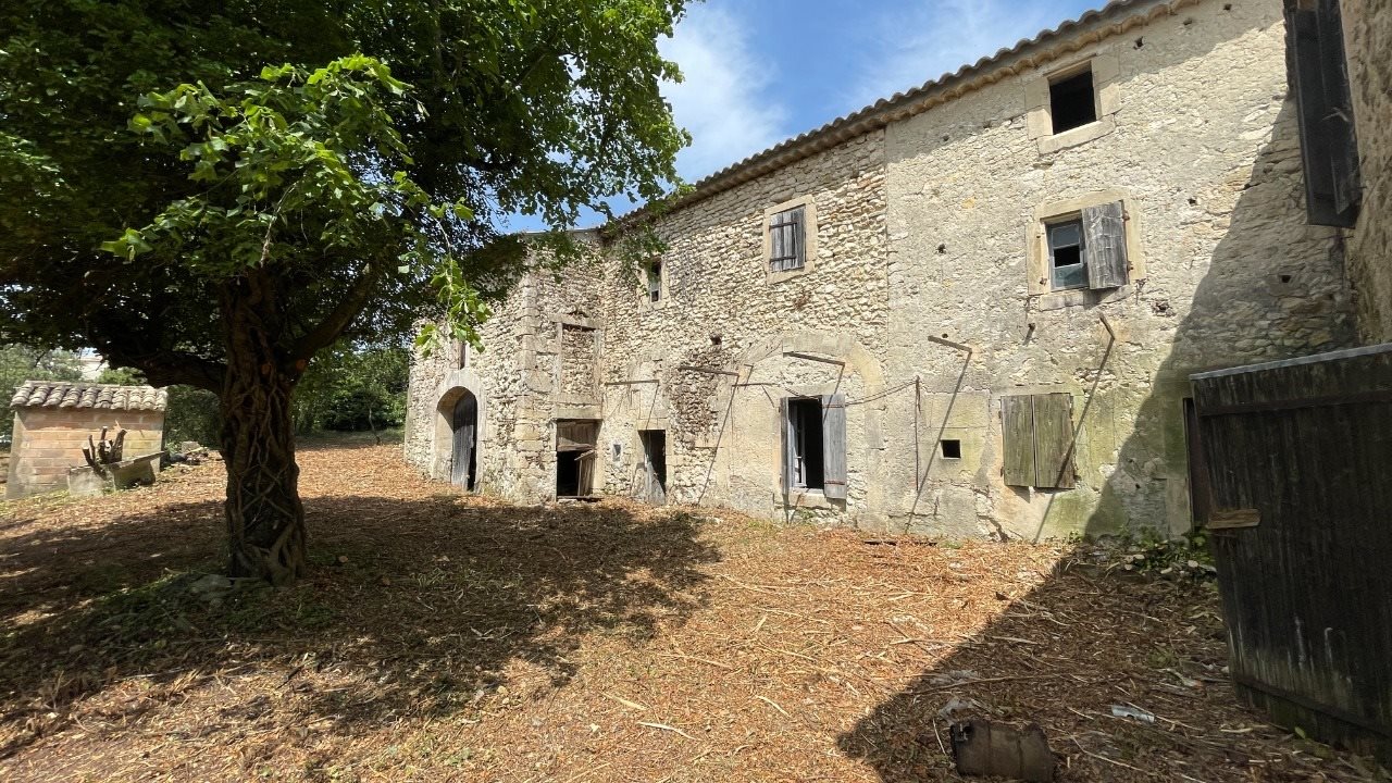 Maison à vendre, 260m², Montségur-sur-Lauzon
