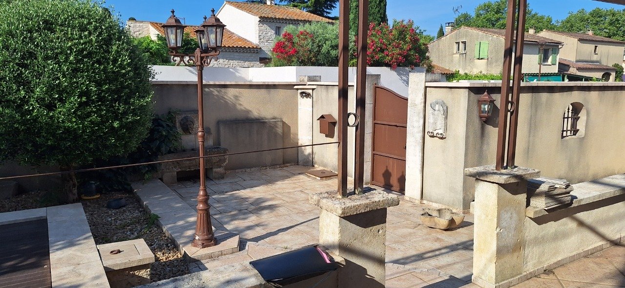 Maison à louer, 132m², Saint-Rémy-de-Provence