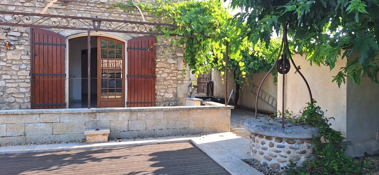 Maison à louer, 132m², Saint-Rémy-de-Provence