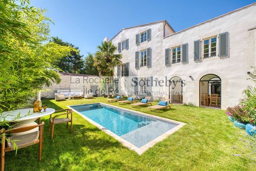 Maison 14 pièces 400 m² · à Saint-Martin-de-Ré · 400 m² · 5 565 000 €