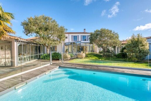 Maison 10 pièces 280 m² · à Le Bois-Plage-en-Ré · 280 m² · 2 670 000 €