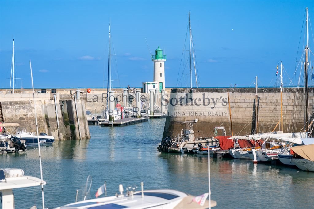 Maison à vendre, 138m², La Flotte