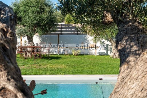 Maison 5 pièces 140 m² · à Sainte-Marie-de-Ré · 140 m² · 1 700 000 €