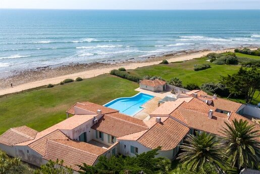 Maison 11 pièces 480 m² · à Sainte-Marie-de-Ré · 480 m² · 8 400 000 €