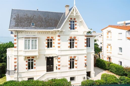 Maison 9 pièces 223 m² · à Royan · 223 m² · 1 155 000 €