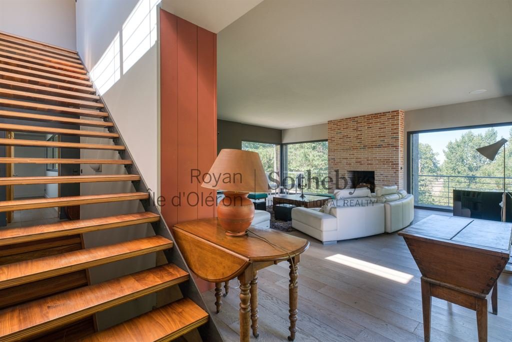 Maison à vendre, 478m², Saint-Yrieix-sur-Charente