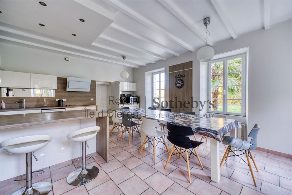 Maison à vendre, 300m², Le Gua