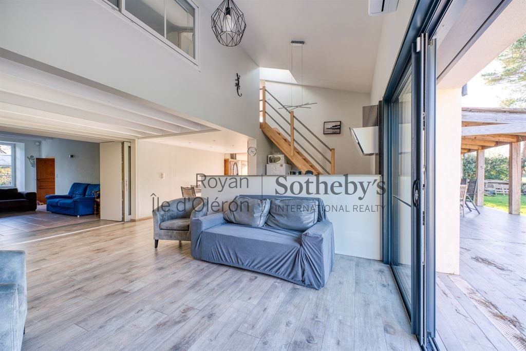 Maison à vendre, 300m², Le Gua