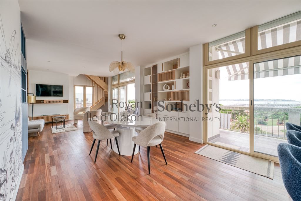 Appartement à vendre, 100m², Royan