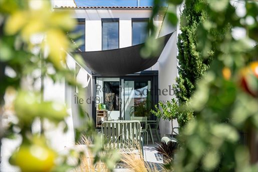 Maison 6 pièces 150 m² · à Royan · 150 m² · 730 000 €