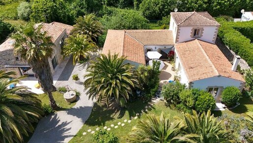 Maison 11 pièces 228 m² · à Le Château-d'Oléron · 228 m² · 1 190 700 €