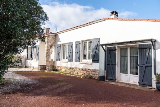 Maison 5 pièces 128 m² · à Le Château-d'Oléron · 128 m² · 446 250 €