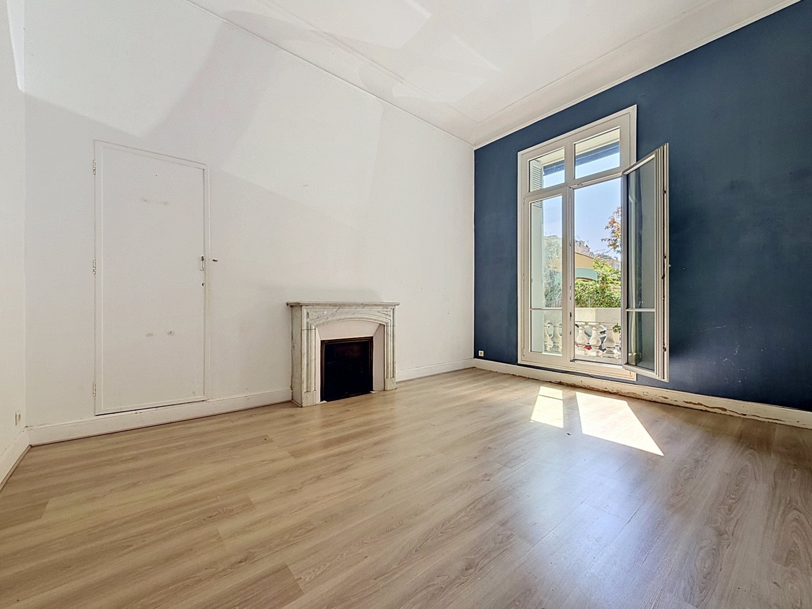 Appartement – Nice, Quartier Jean-Médecin - Vue 2
