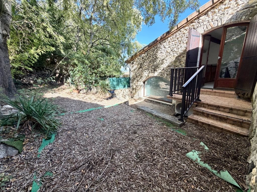 Appartement à louer, 82m², Rochemaure