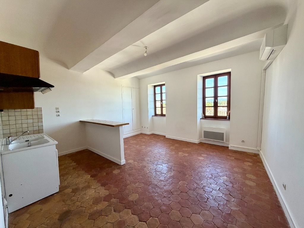 Appartement à louer, 58m², Rochemaure