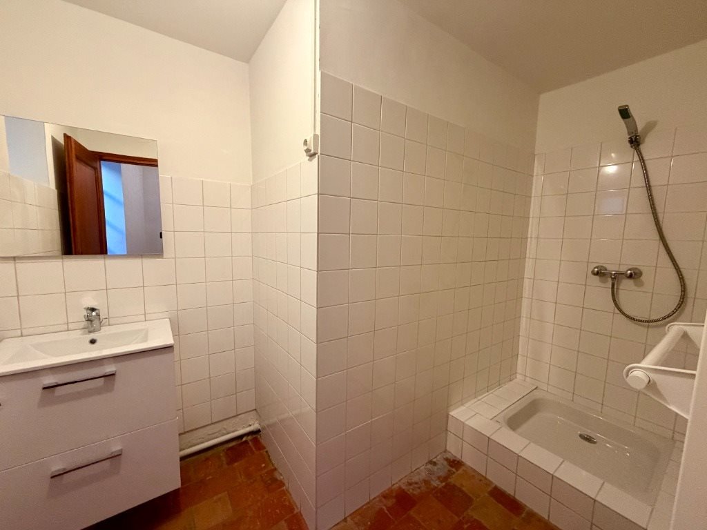 Appartement à louer, 58m², Rochemaure