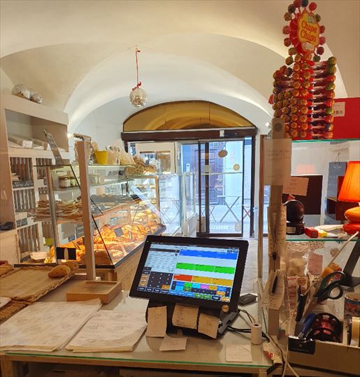 Boulangerie Tres Bien Implantee Montelimar · à Montélimar · 100 m² · 180 000 €