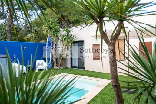 Maison 5 pièces 140 m² · à Angoulins · 140 m² · 800 000 €