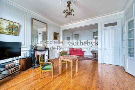 Appartement 4 pièces 114 m² · à La Rochelle · 114 m² · 549 900 €