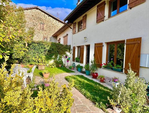 Maison 4 pièces 90 m² · à Messery · 90 m² · 420 000 €