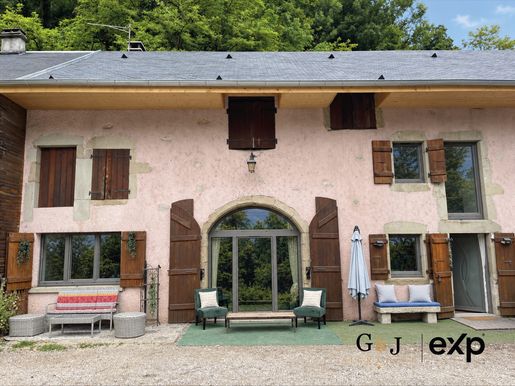 Maison 5 pièces 134 m² · à Marlioz · 134 m² · 310 000 €