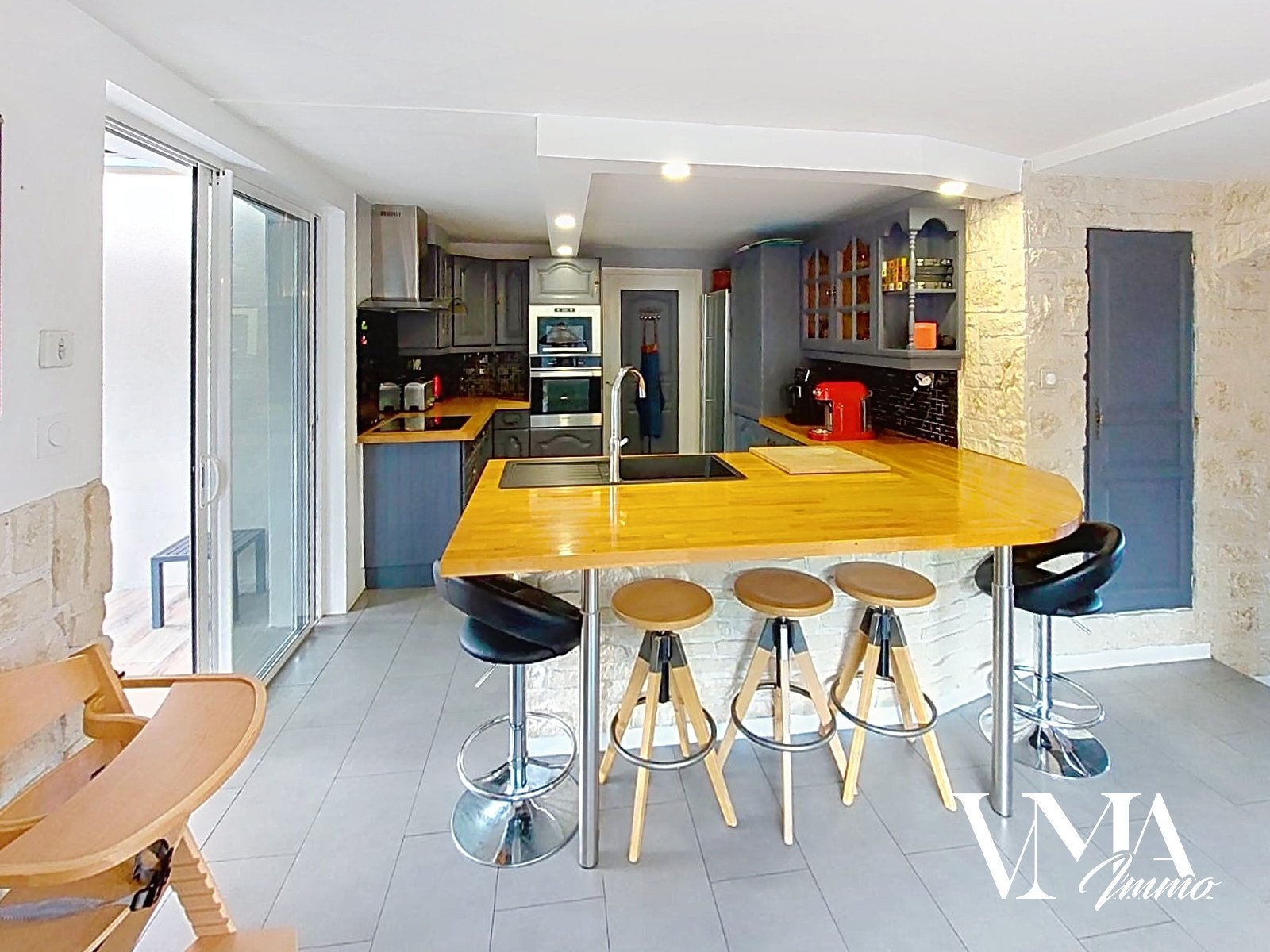 Maison à vendre, 198m², Orliénas