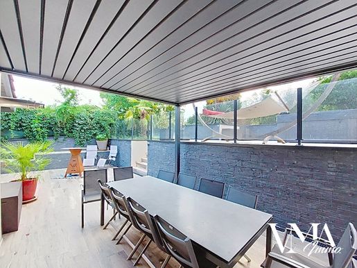 Maison 6 pièces 198 m² · à Orliénas · 198 m² · 519 000 €