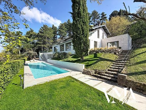 Maison 7 pièces 313 m² · à Limonest · 313 m² · 2 090 000 €
