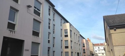 Appartement 3 pièces 64 m² · à Saint-Étienne · 64 m² · 75 000 €