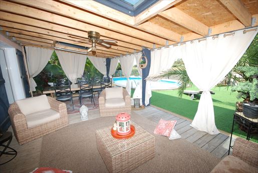 5 pièces 169 m² · à Bégaar · 169 m² · 440 000 €