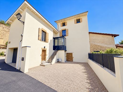 Maison 5 pièces 130 m² · à Chessy · 130 m² · 520 000 €