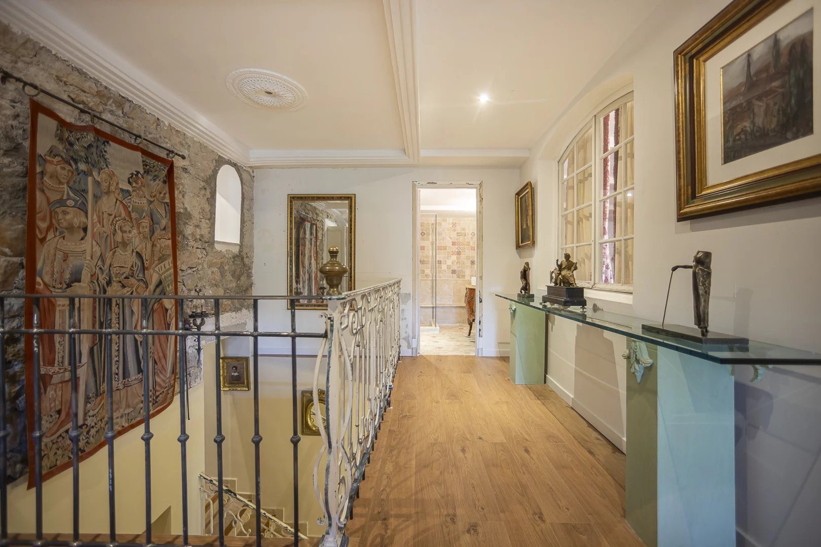 Maison à louer, 310m², Grasse