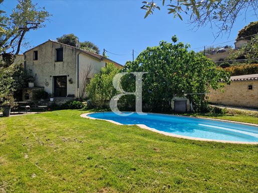 Maison 4 pièces 136 m² · à Nyons · 136 m² · 370 000 €