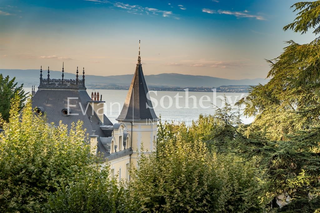 Appartement à vendre, 279m², Évian-les-Bains