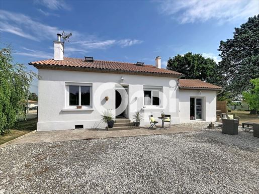 Maison 3 pièces 132 m² · à Marsac-sur-l'Isle · 132 m² · 276 344 €