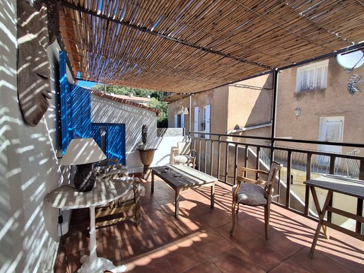 Maison 6 pièces 100 m² · à Lumio · 100 m² · 364 000 €