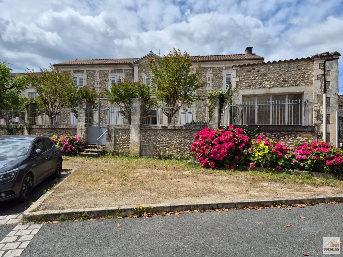 Maison à vendre, 216m², Razac-sur-l'Isle